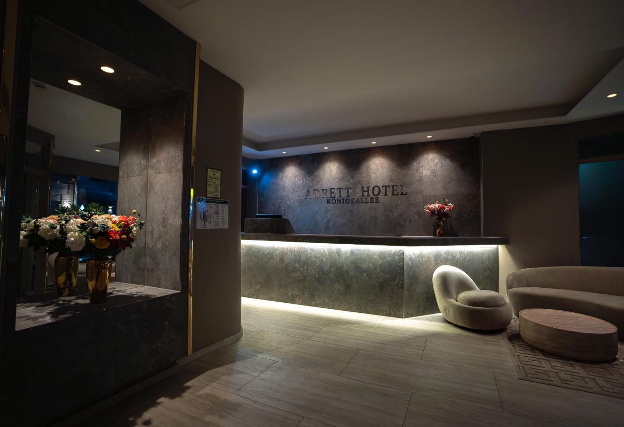 Adrett Hotel Koenigsallee — Photos 1